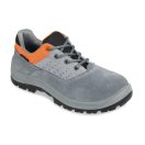 BETA7246NB 40|7246NB 40 BASIC perforált hasítottbőr cipő