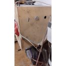 Homokfúvó szekrény (egyedi készítésű)Campbell Hausfeld homokfúvó tápegységgel